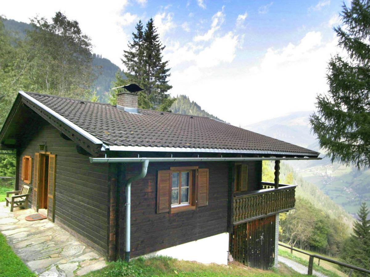 Chalet In Moertschach In Carinthia With Garden Buitenkant foto