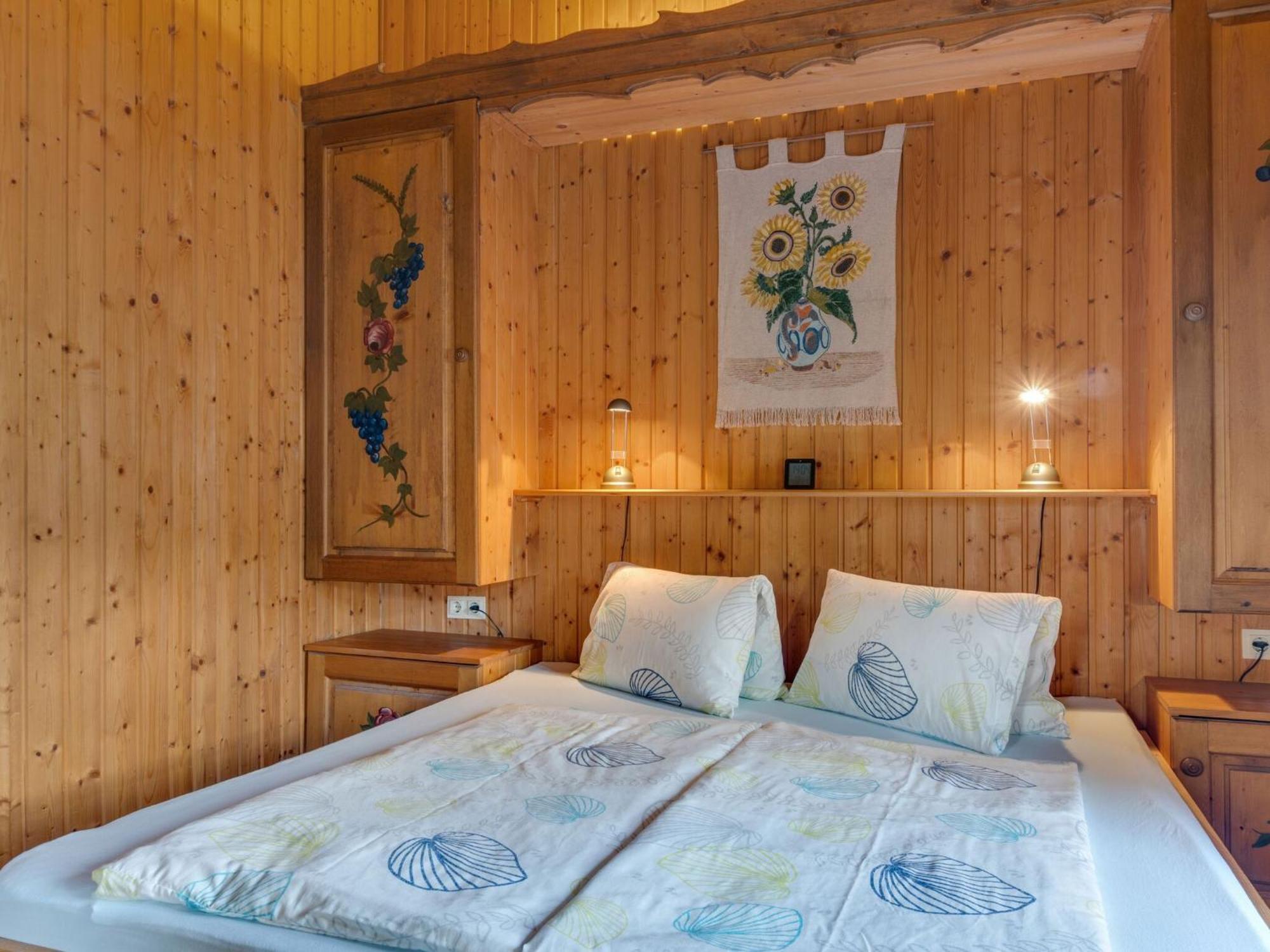 Chalet In Moertschach In Carinthia With Garden Buitenkant foto